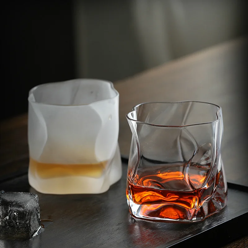 Wine Beer Tasting - Gelas Kristal Whiskey Bentuk Tidak Beraturan,