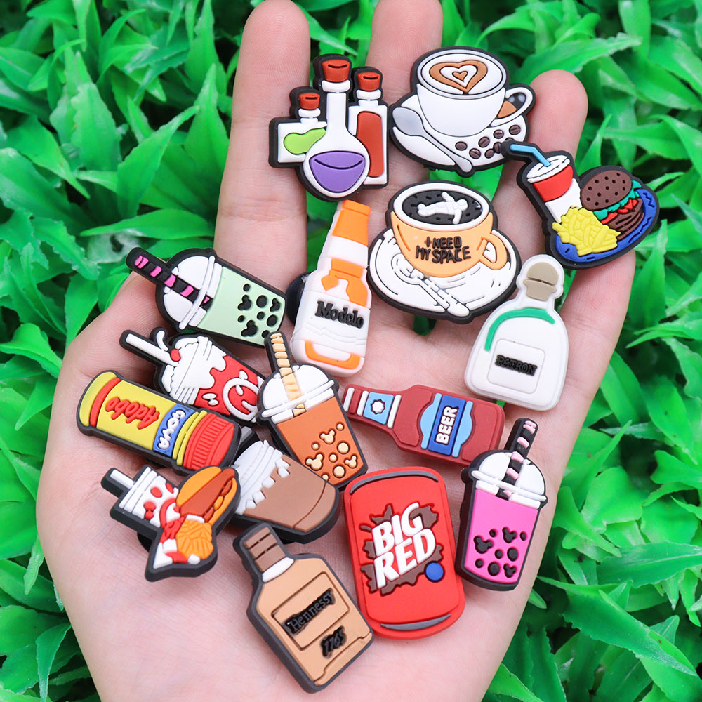 Ornamen sandal lubang dekorasi - Wine Beer Garden ulasan dan harga